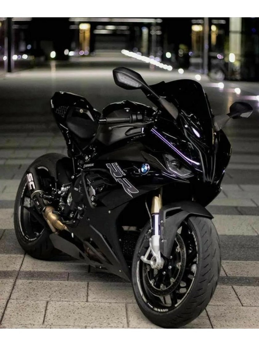 Спортивный мотоцикл bmw