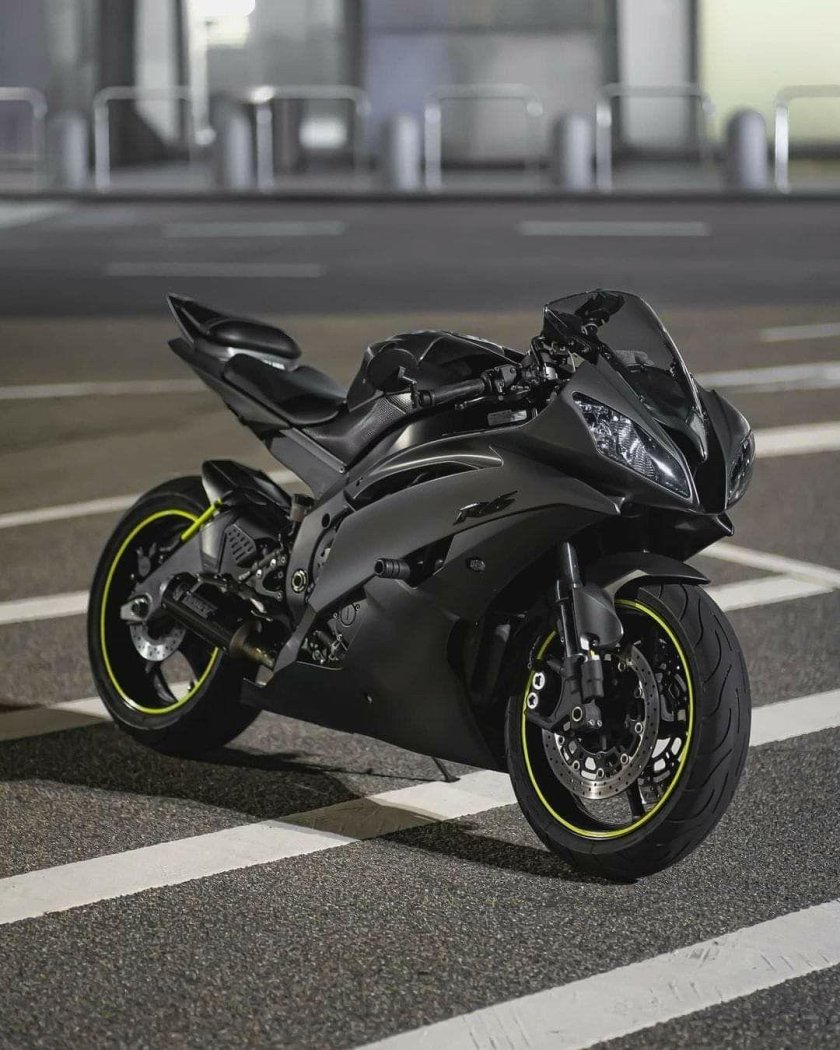 Yamaha YZF-r1
