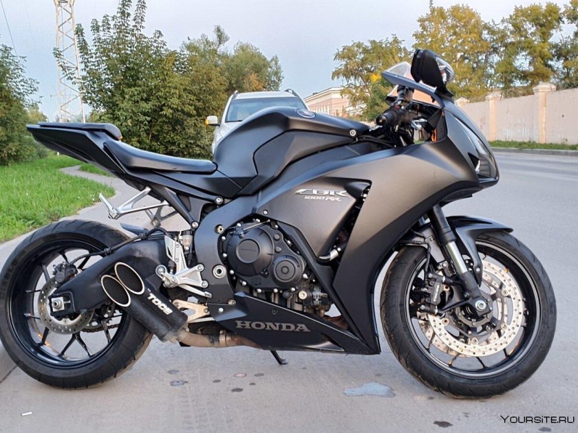 Honda cbr1000rr Black