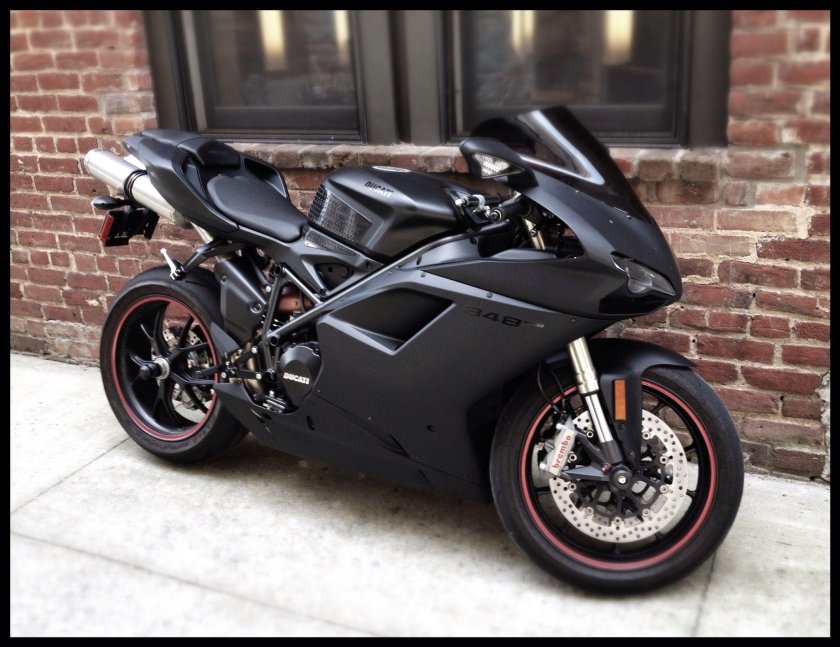 Ducati 848 черный