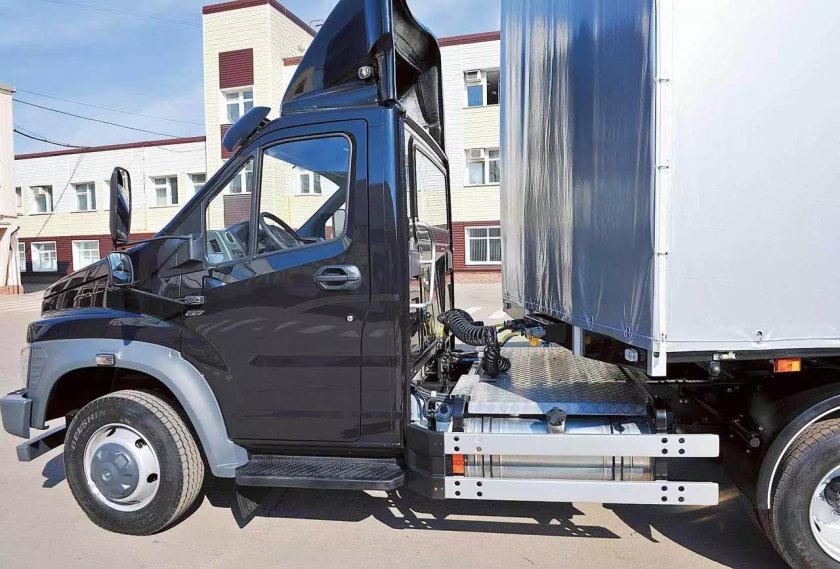 ГАЗ Некст седельный тягач