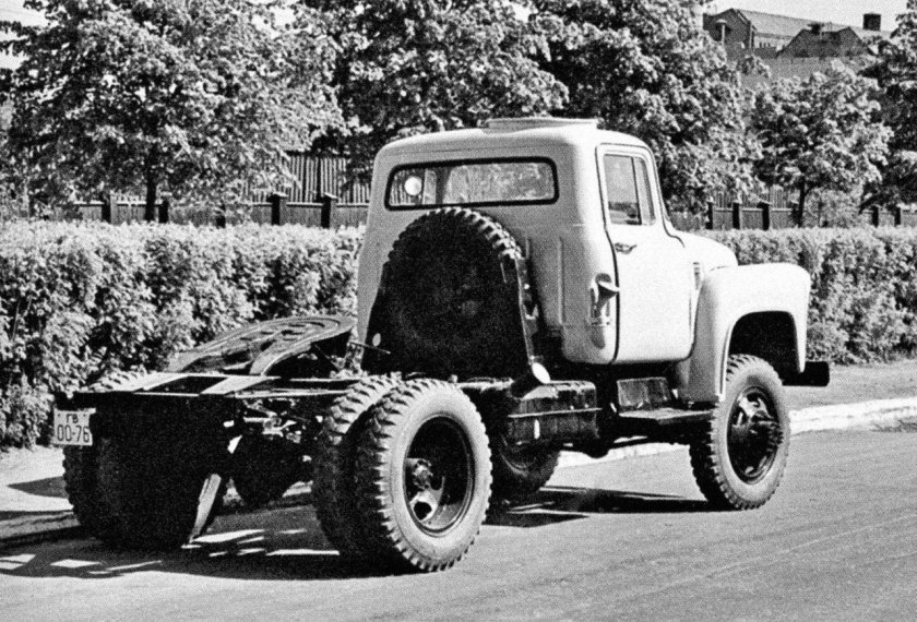 ГАЗ 53 седельный тягач