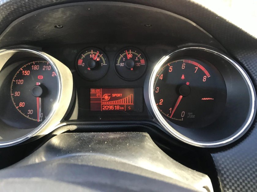 Fiat Bravo 2008 приборка