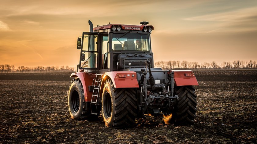 Кировец обои