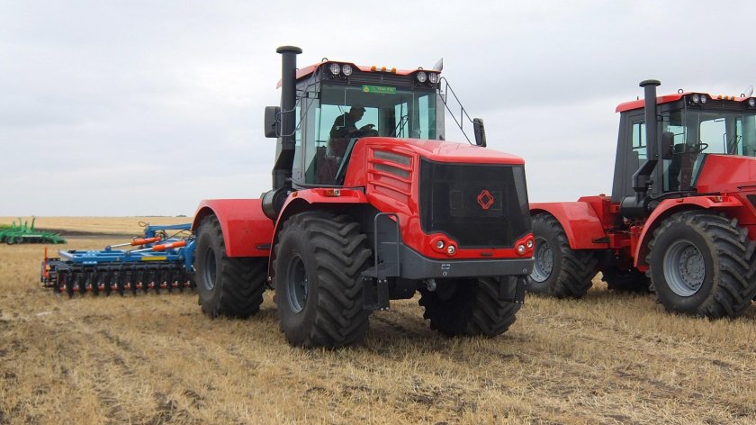 Кировец к-744