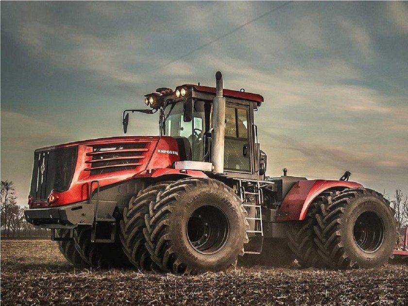 Трактор Кировец