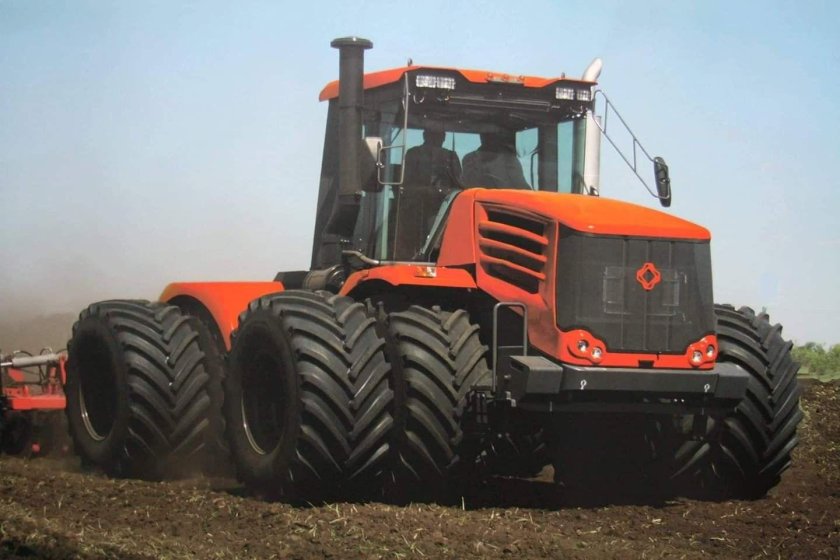 Новый трактор Кировец к744