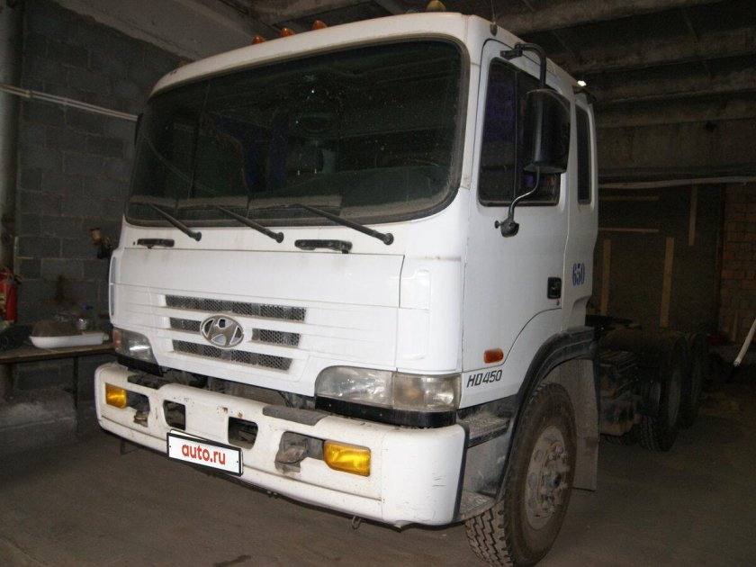 Hyundai hd 270