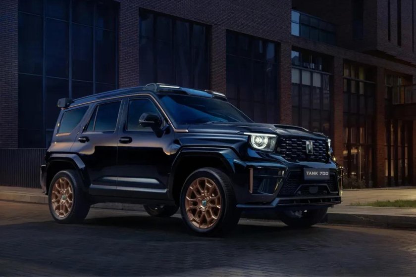 Внедорожник tank 700