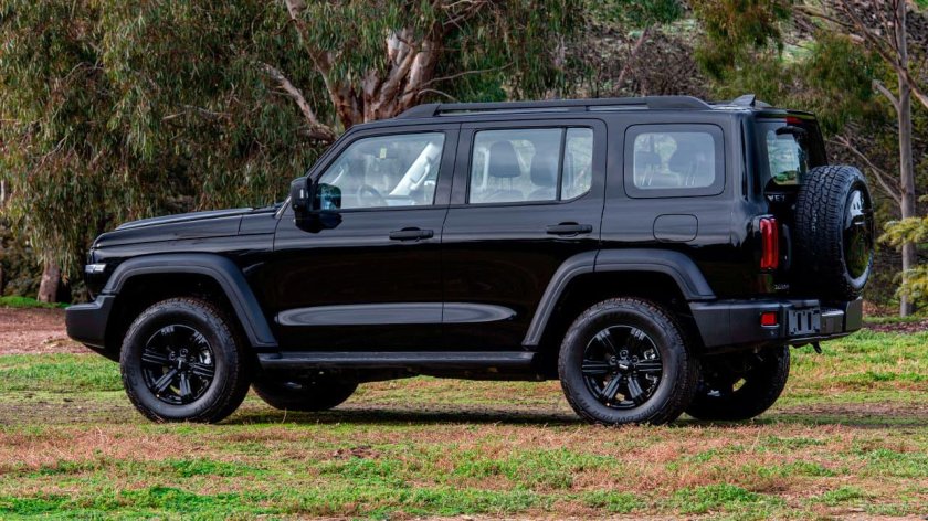 Tank 300 внедорожник