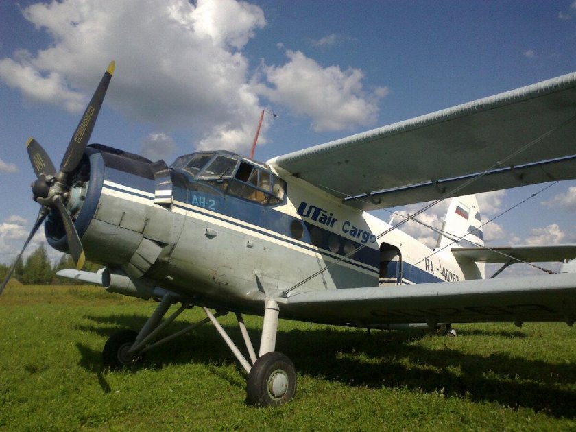 Самолет ан 2