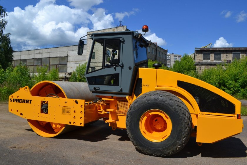 Грунтовый каток Раскат