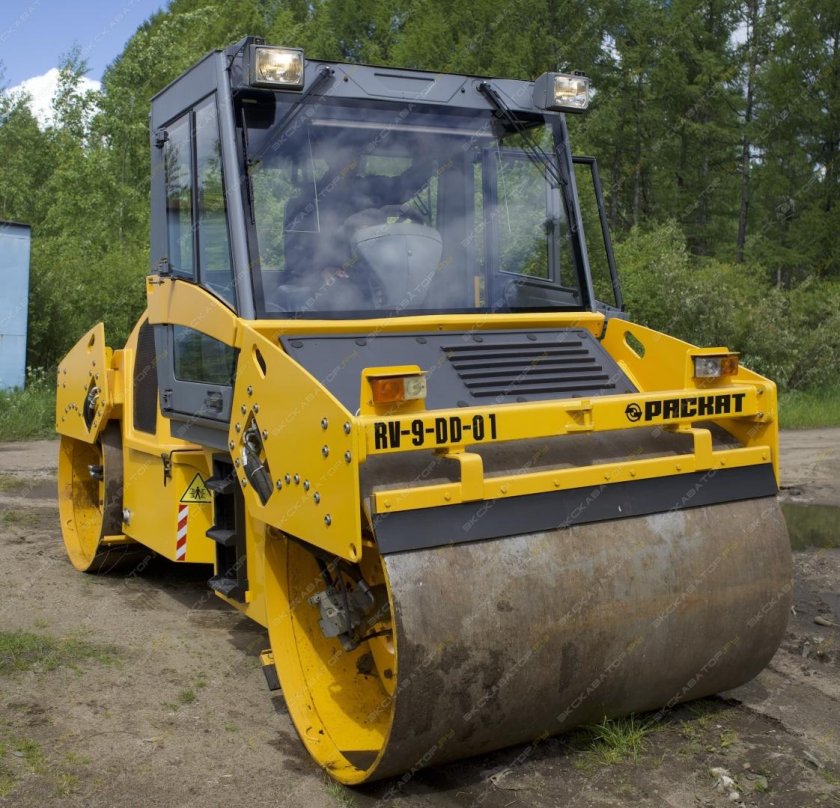 Каток дорожный RV -7-DD-01