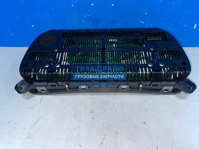 Приборная панель КАМАЗ 5490