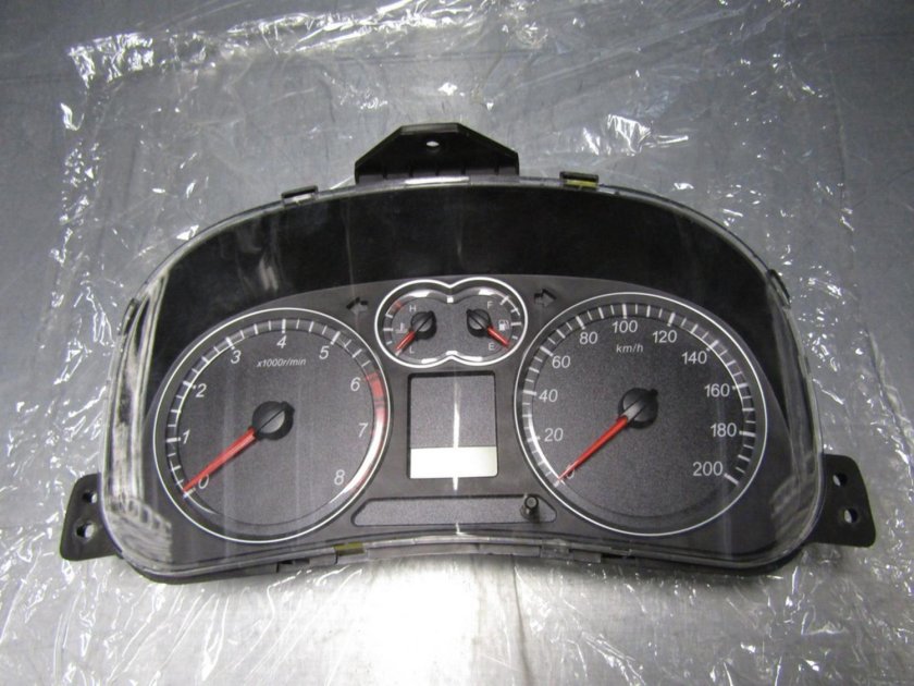 Приборная панель Hover h5