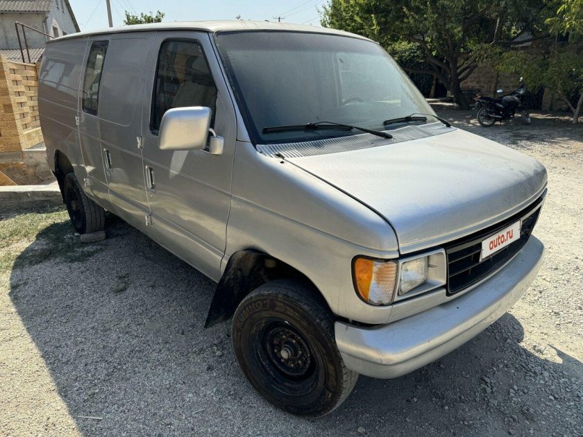 Ford econoline