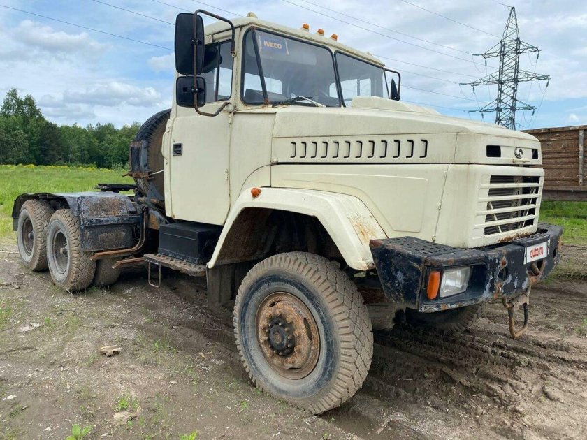 Краз седельный тягач