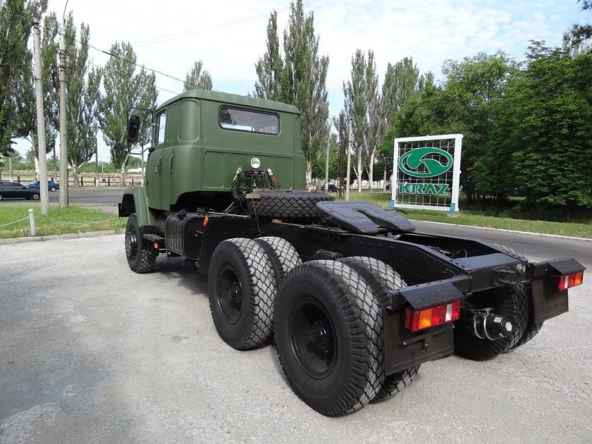 КРАЗ седельный тягач 64431