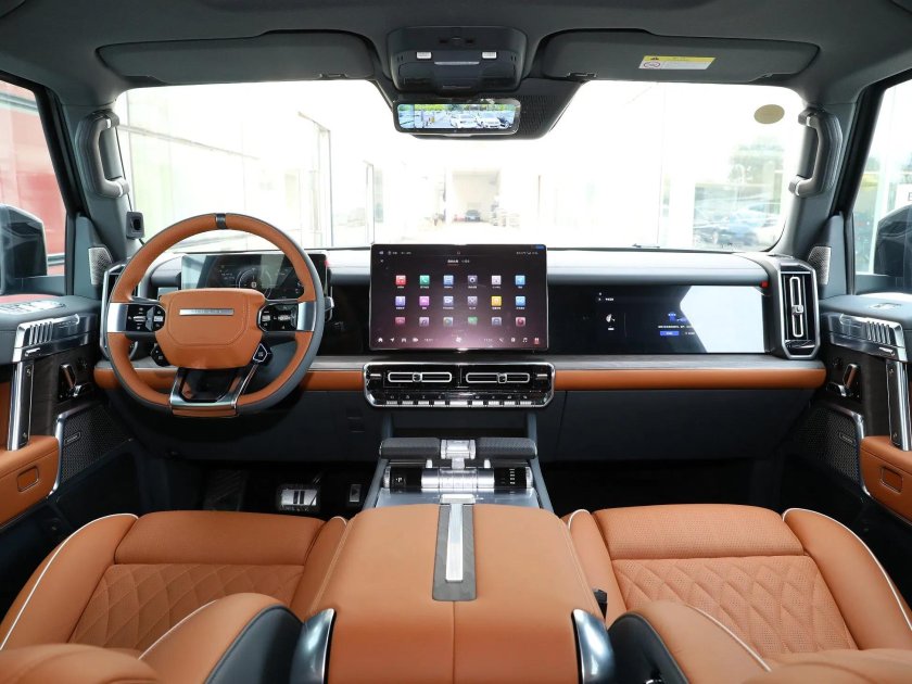 Dongfeng Mengshi m-Hero 917