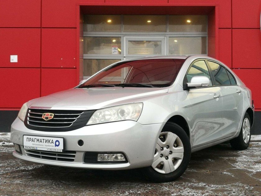 Машина Geely Emgrand ec7