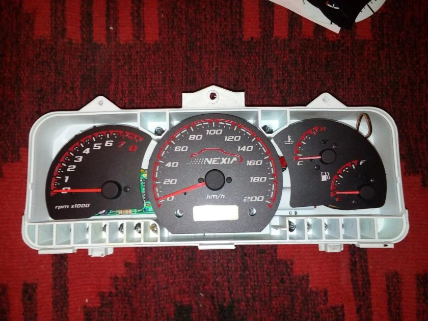 Приборная панель Daewoo Nexia n100