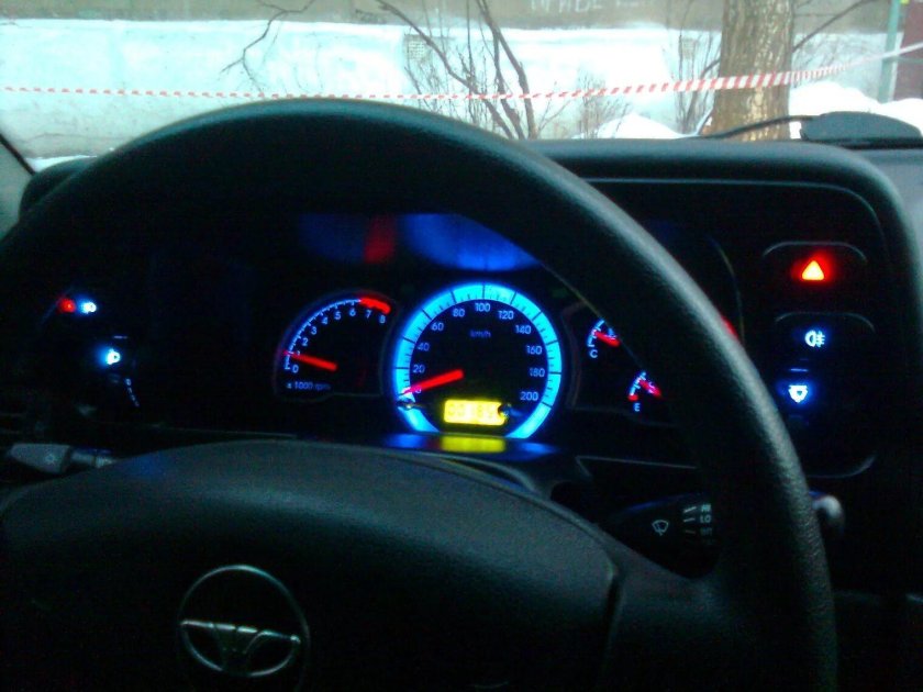 Приборная панель Nexia n100 подсветка