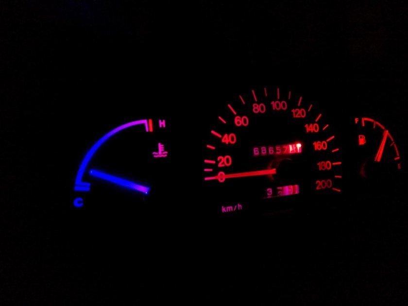 Лампочка бензина Дэу Нексия