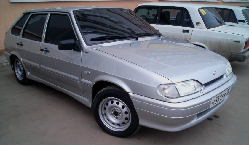 ВАЗ 2114 серебристый металлик Снежная Королева