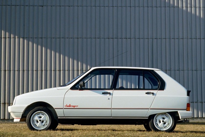 Тойота Королла 1988 хэтчбек