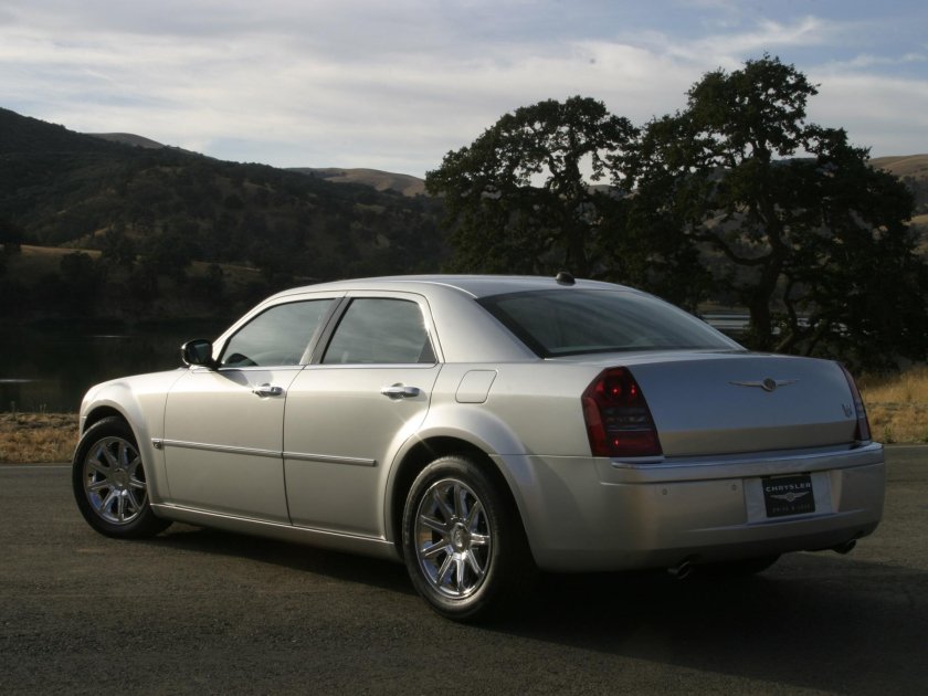 Chrysler 300c 2004
