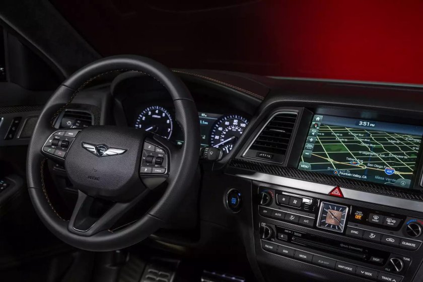 Genesis g80 салон