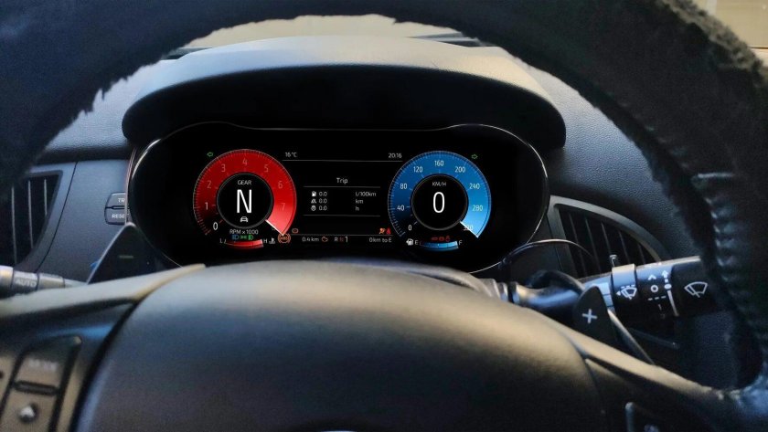 Приборная панель Genesis Coupe