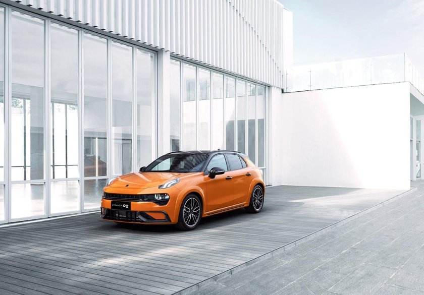 Lynk co 02