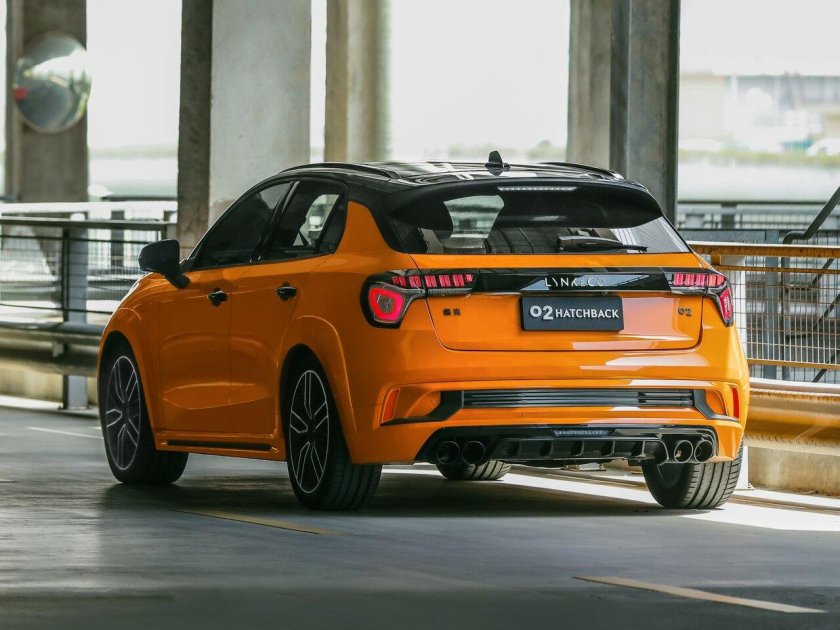 Lynk &amp; co 02 hatchback 2022