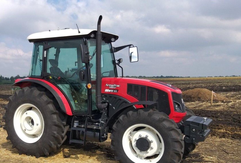 ARMATRAC 1054e