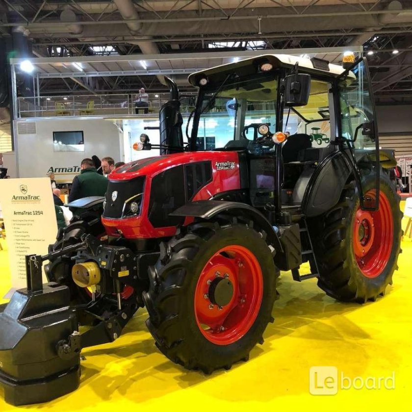 ARMATRAC 1254 Lux