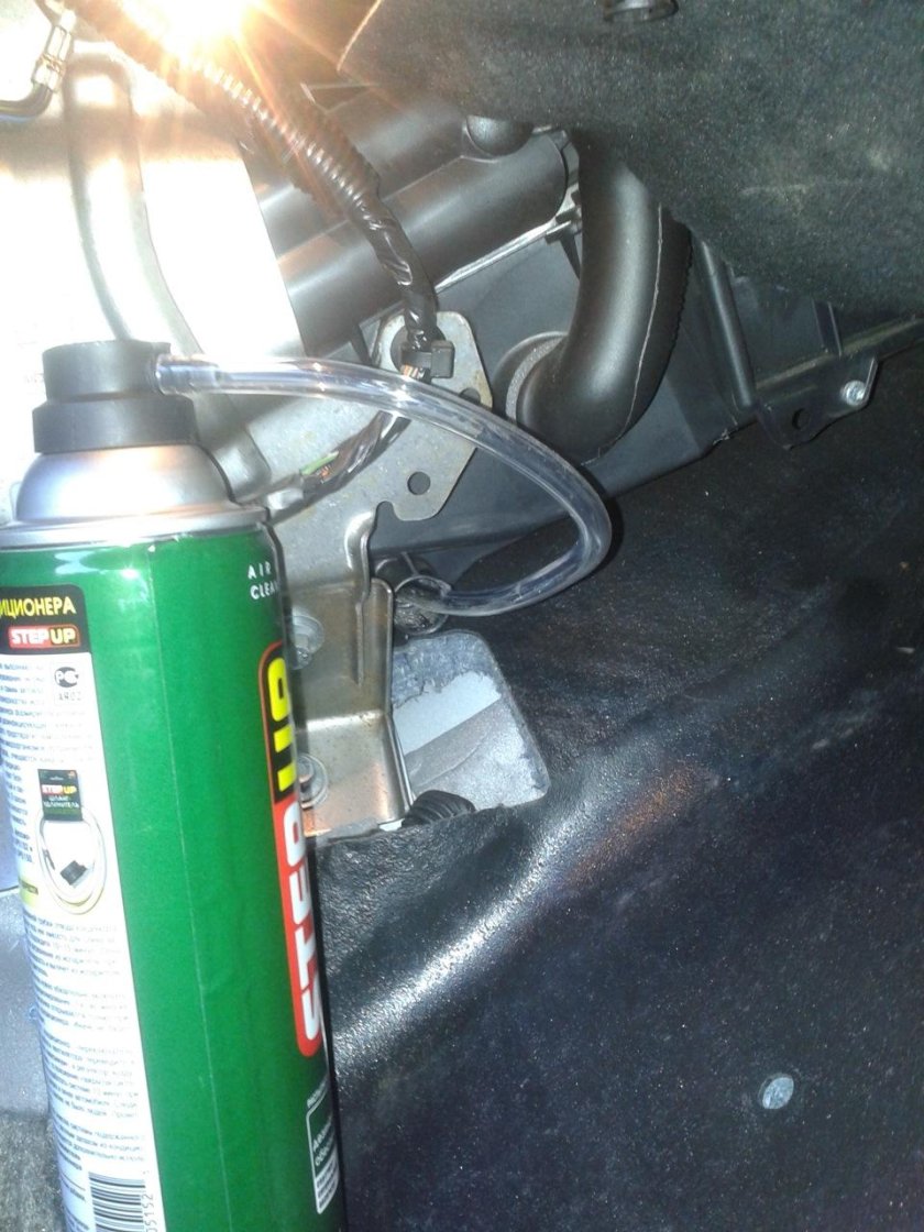 Форд фокус 2 трубка конденсата