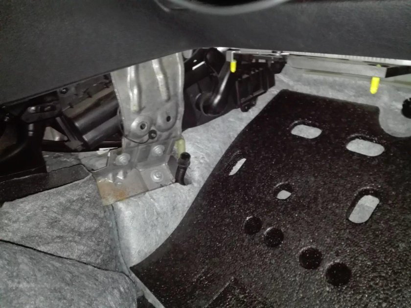 Дренажная трубка Форд фокус 3