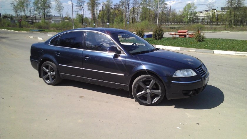 VW Passat b5.5 r17