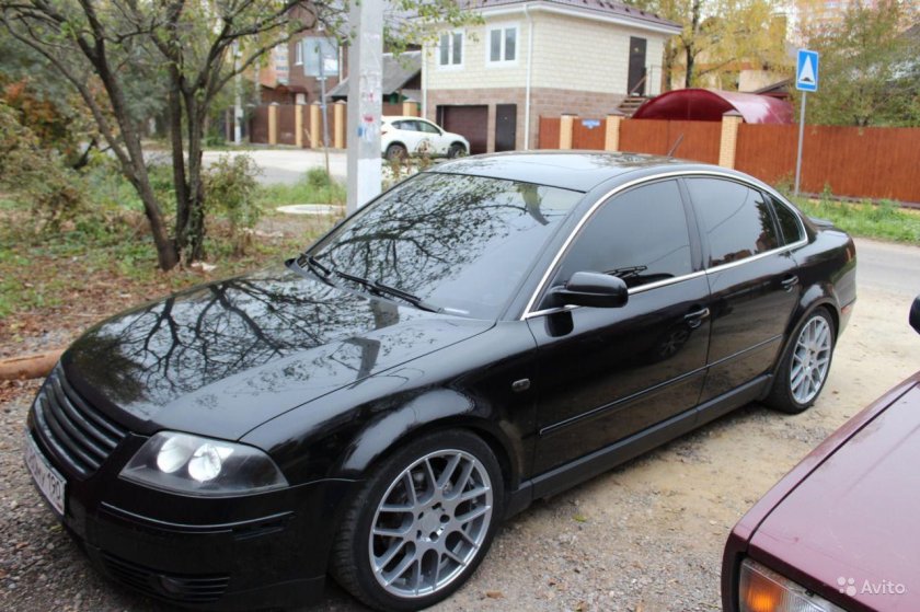 VW Passat b5 черный r17