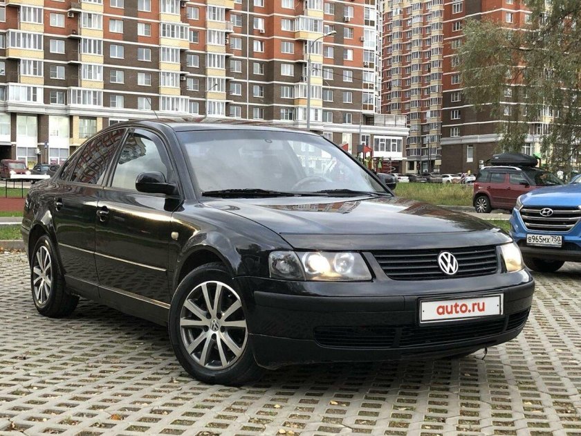 Volkswagen Passat b5 черный