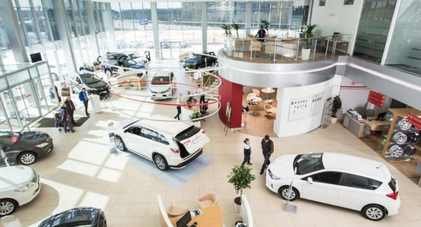 Автомобильный салон