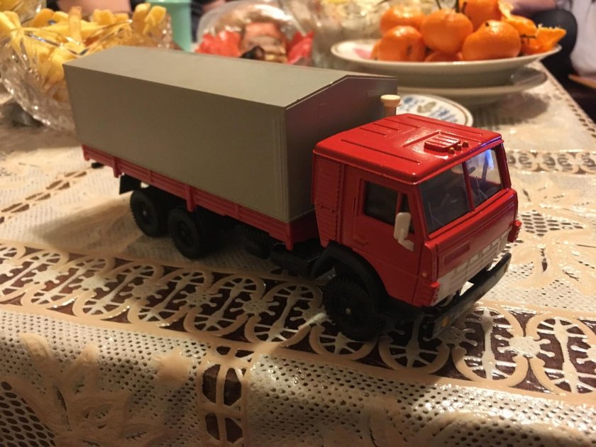 Игрушка КАМАЗ СССР Железный