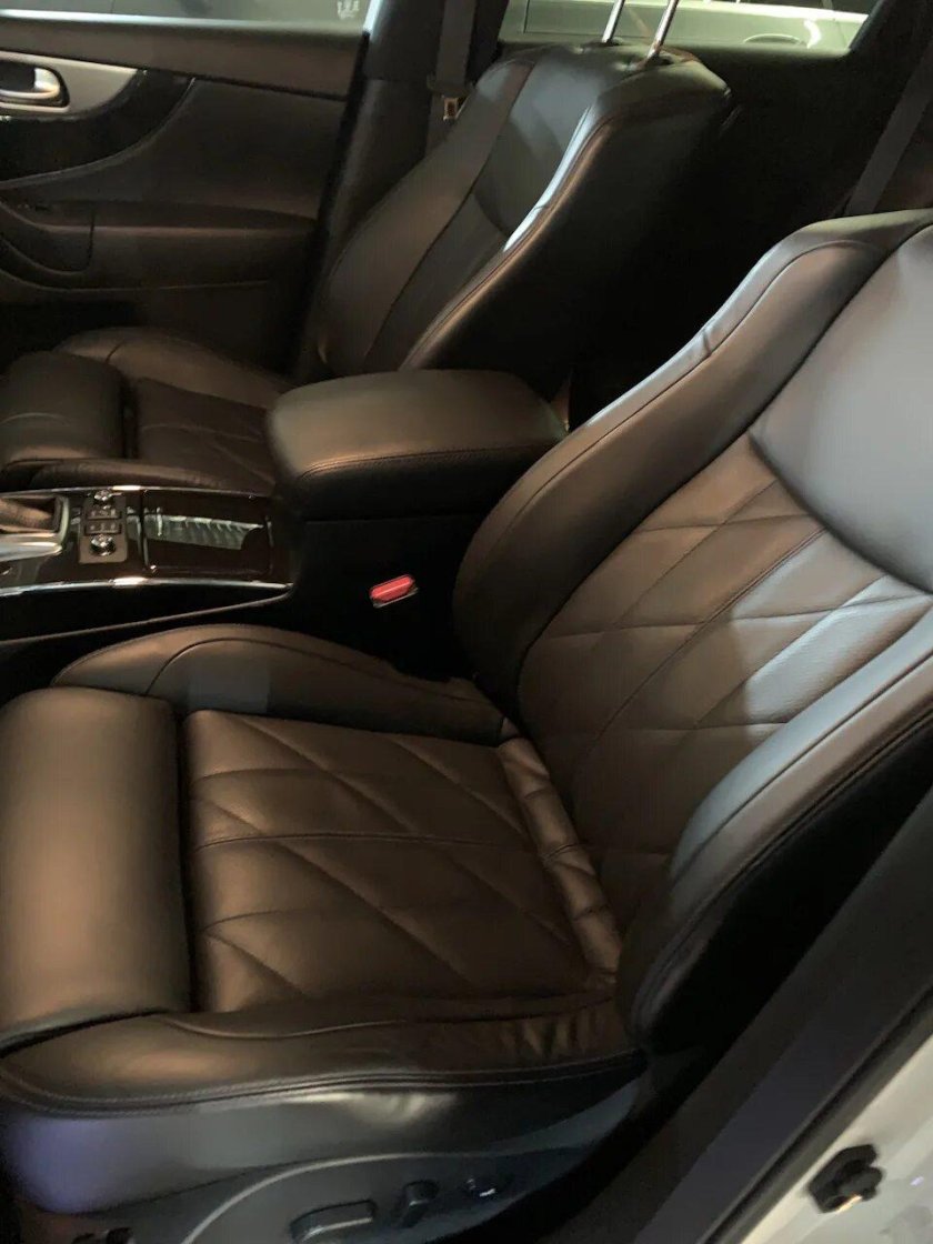 Сидения Инфинити qx70