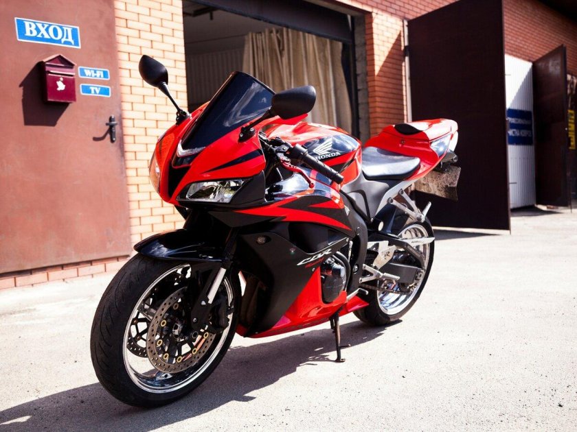 Хонда 600rr