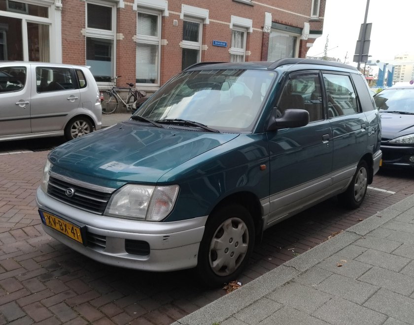 Дайхатсу Гранд мув