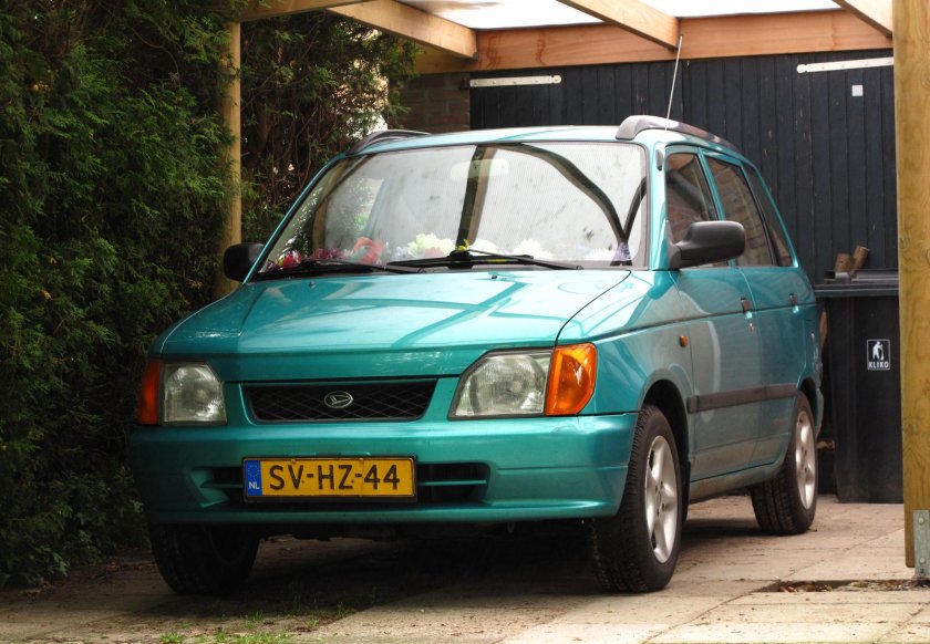 Дайхатсу Гранд мув