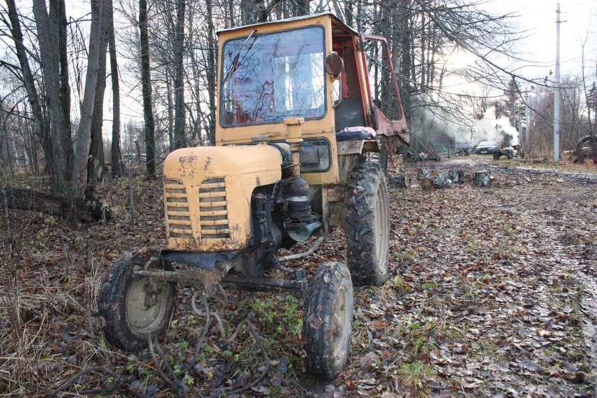 ДТ-20 трактор