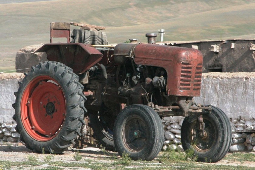 ДТ-20 трактор