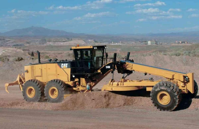 Кат 24м автогрейдер